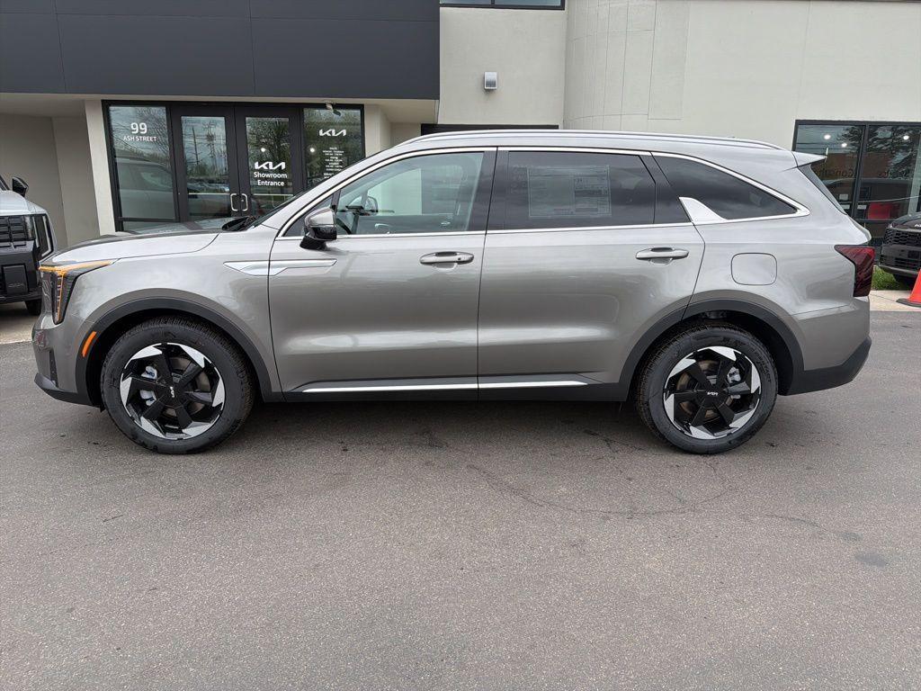 new 2026 Kia Sorento Hybrid car, priced at $38,572