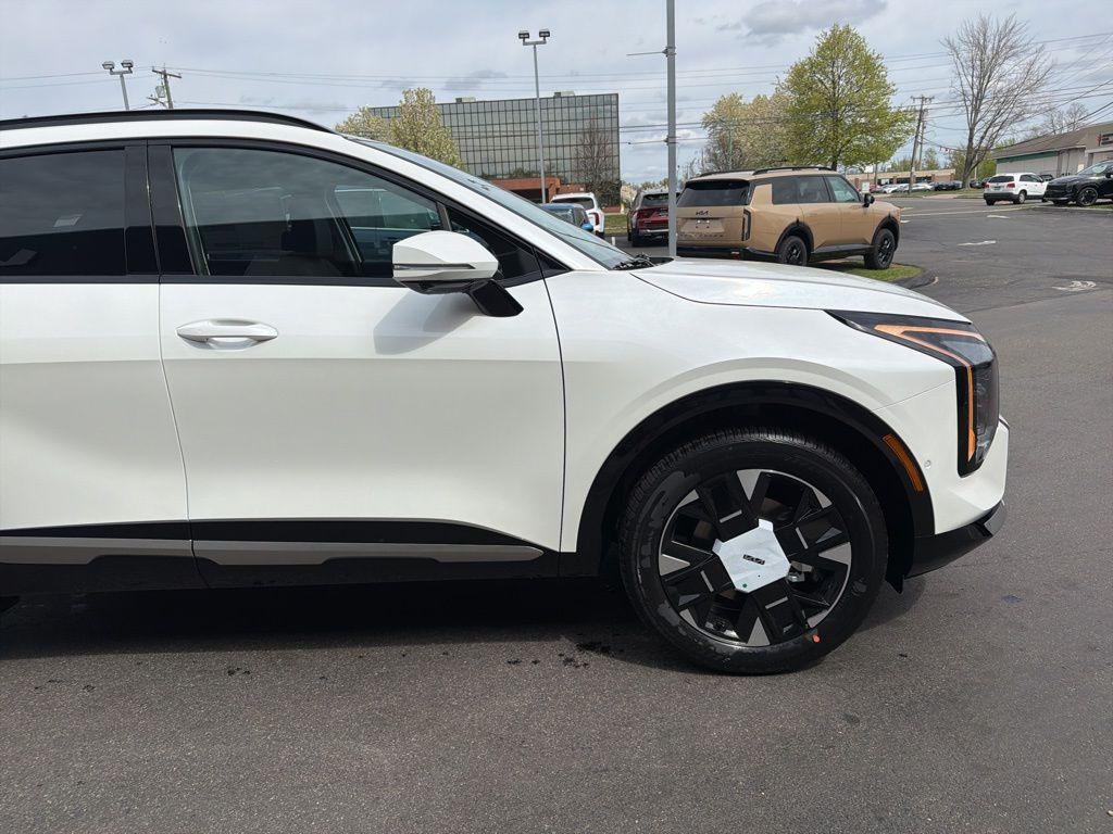 new 2026 Kia Sportage Hybrid car, priced at $39,944