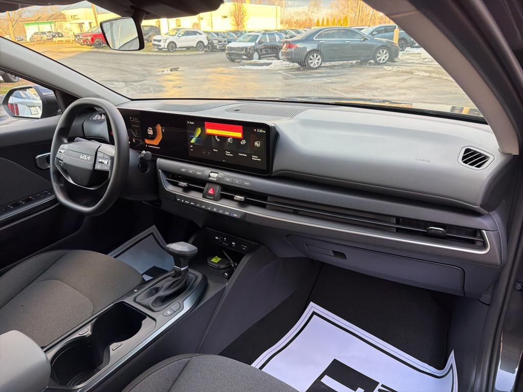 new 2025 Kia K4 car, priced at $23,125