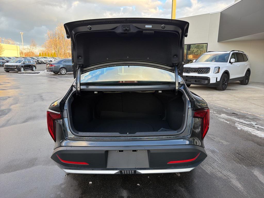 new 2025 Kia K4 car, priced at $23,125