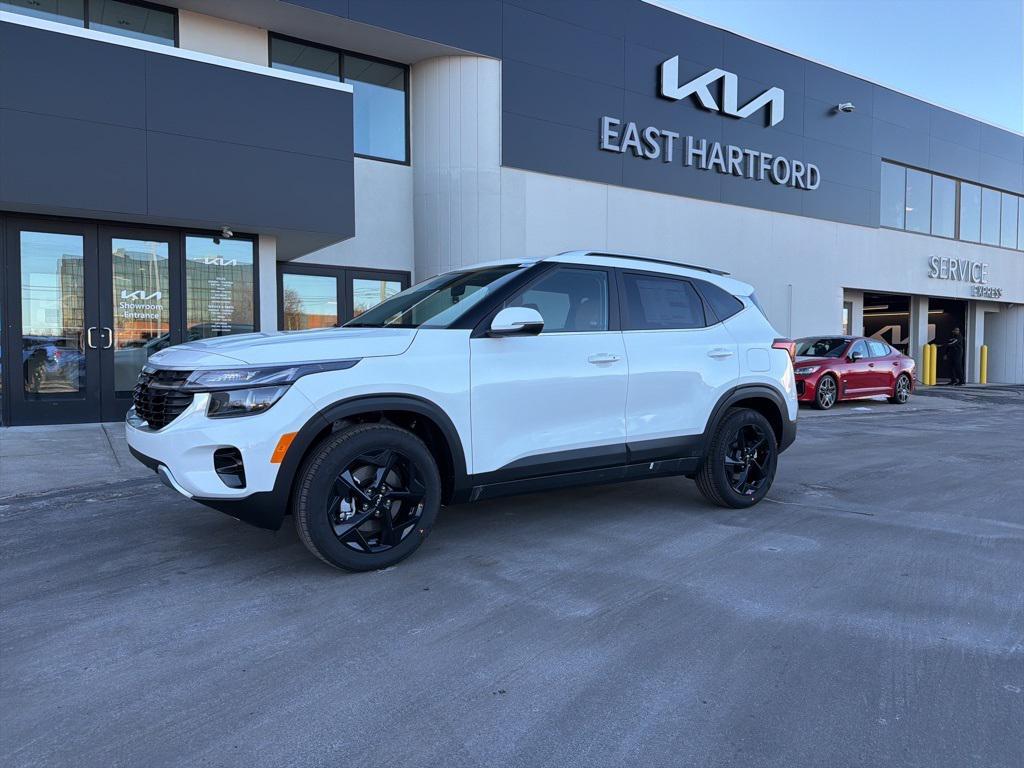 new 2026 Kia Seltos car, priced at $30,695