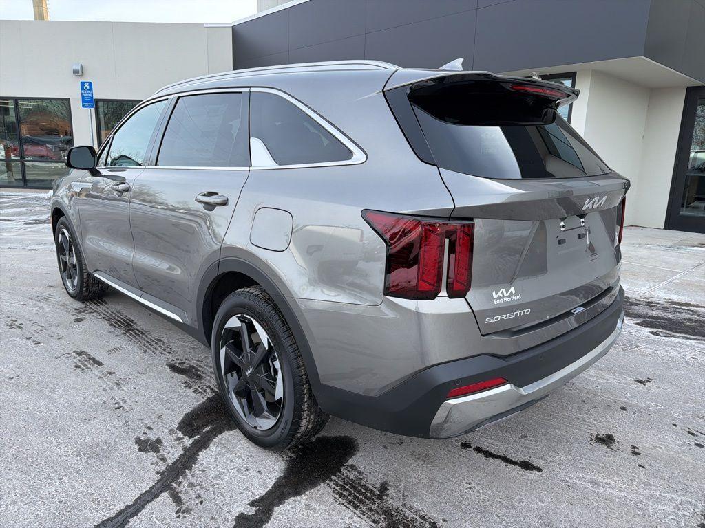 new 2026 Kia Sorento Hybrid car, priced at $38,128