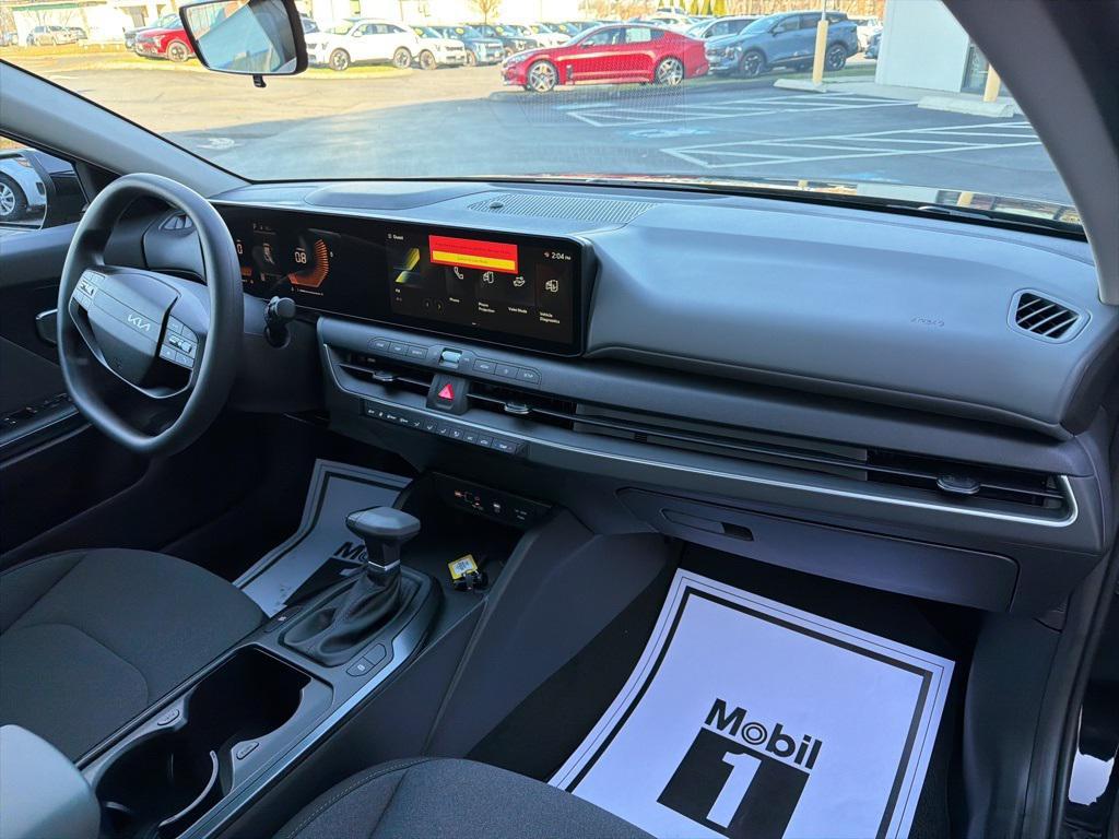 new 2025 Kia K4 car, priced at $22,040