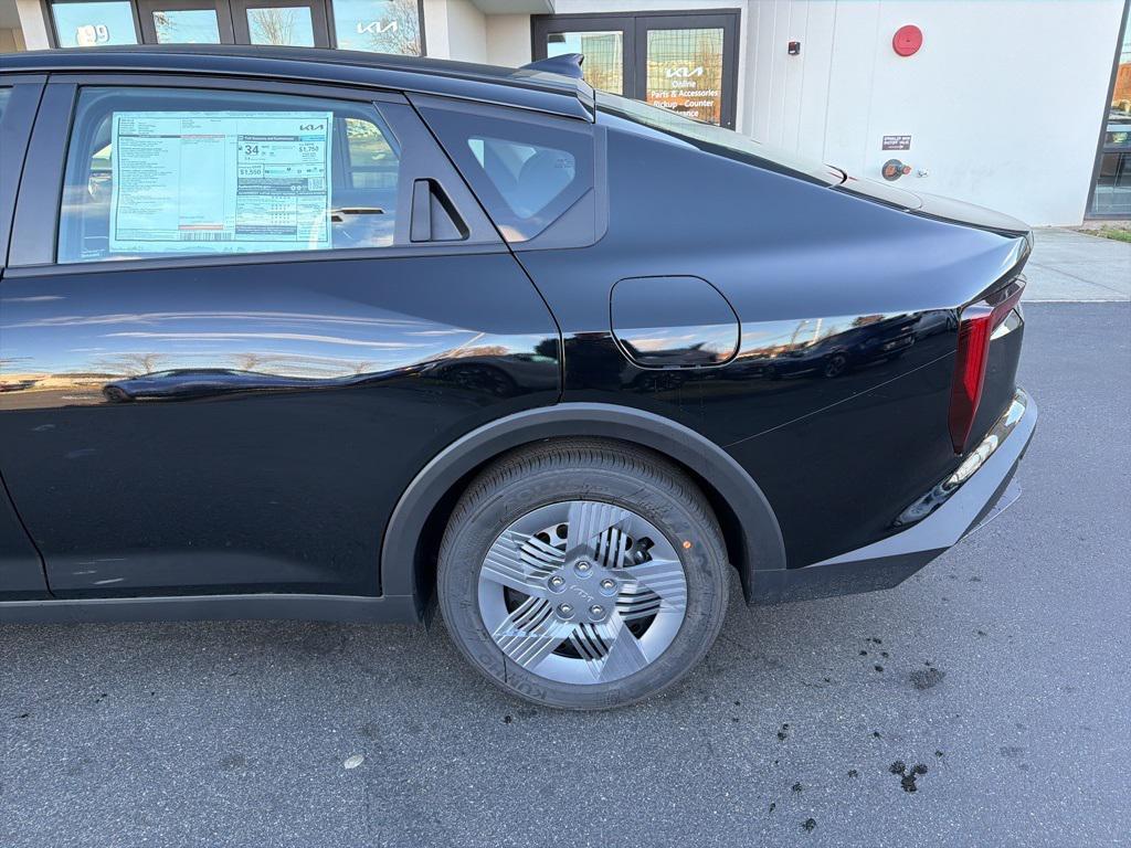 new 2025 Kia K4 car, priced at $22,040