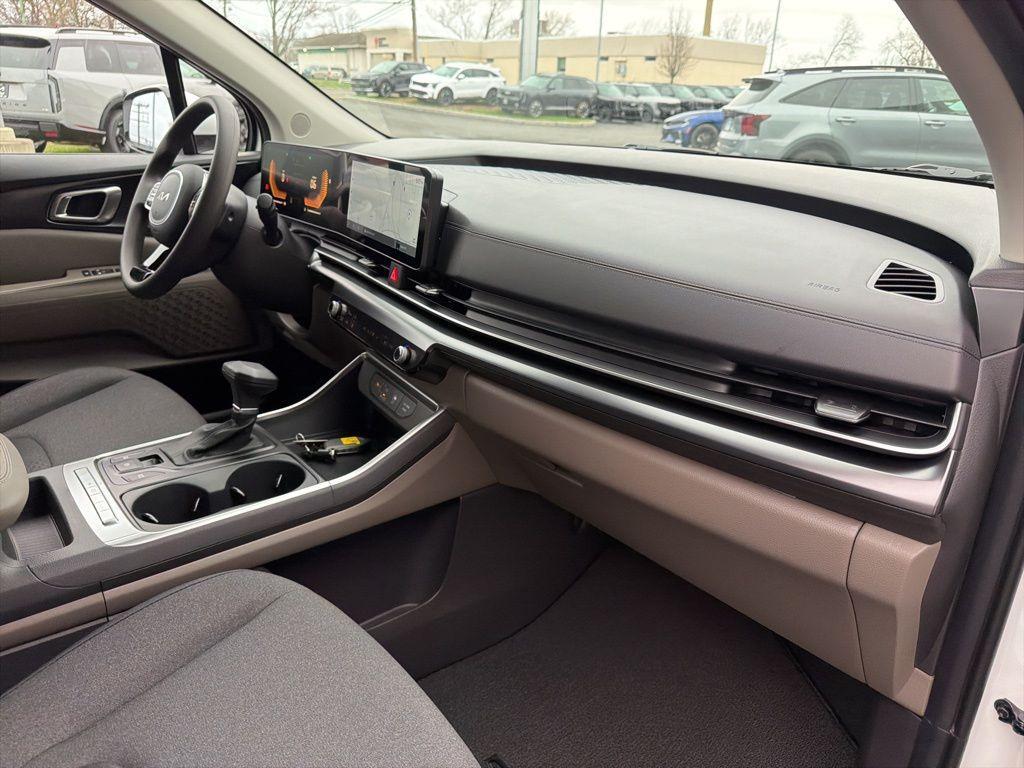 new 2026 Kia Carnival car, priced at $35,587