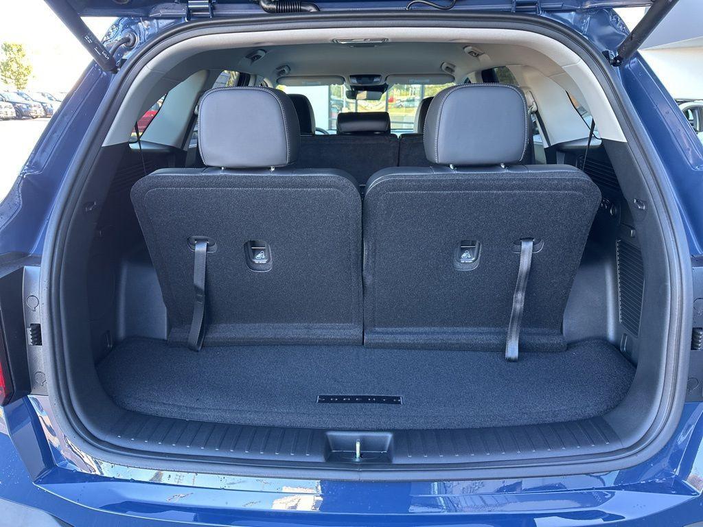 new 2026 Kia Sorento car, priced at $38,474