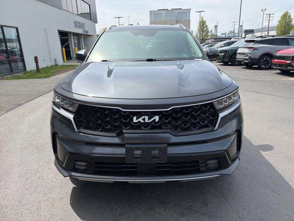 used 2023 Kia Sorento Hybrid car, priced at $27,157
