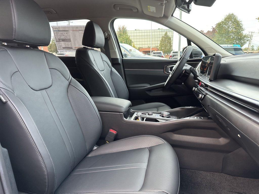 new 2026 Kia Sorento Plug-In Hybrid car, priced at $44,971