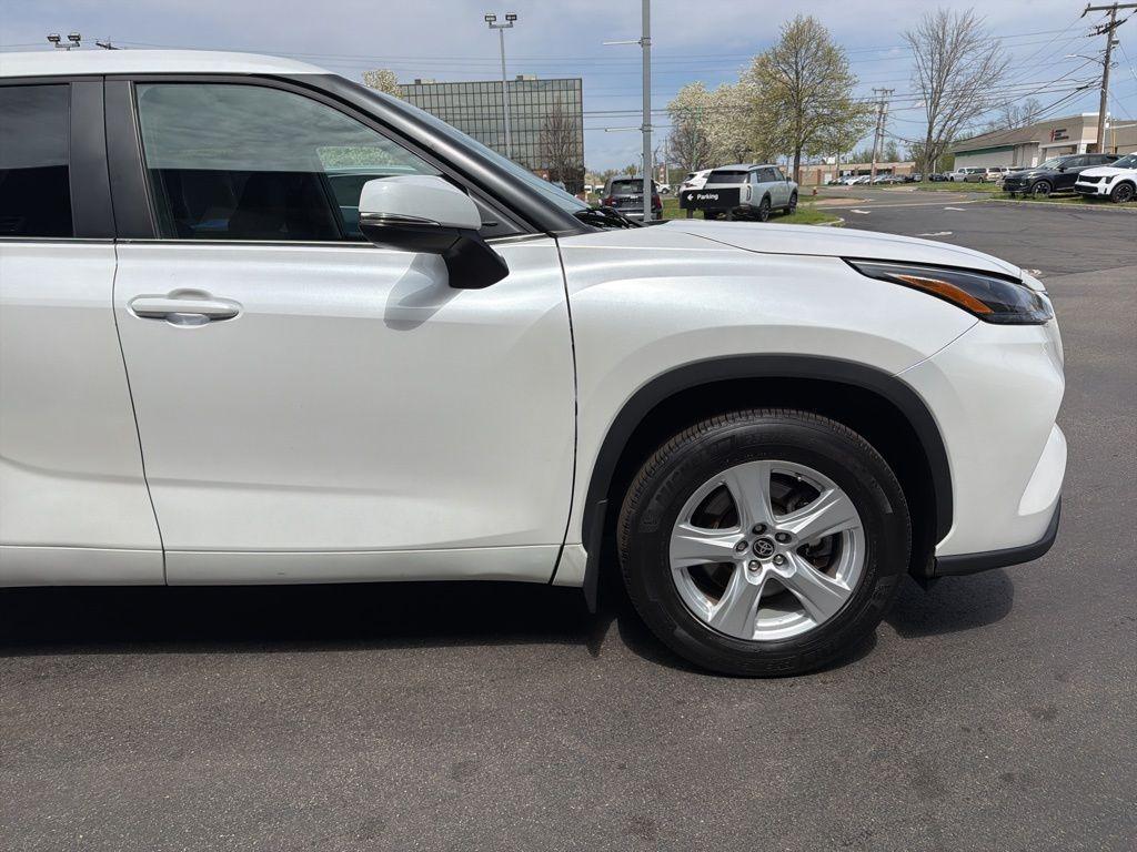 used 2024 Toyota Highlander car, priced at $38,372