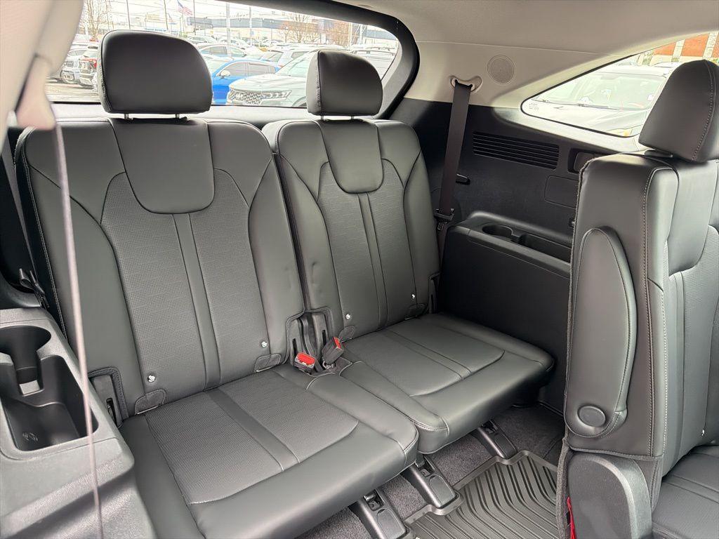 new 2026 Kia Sorento car, priced at $40,659