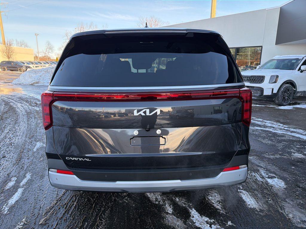 new 2026 Kia Carnival car, priced at $35,781