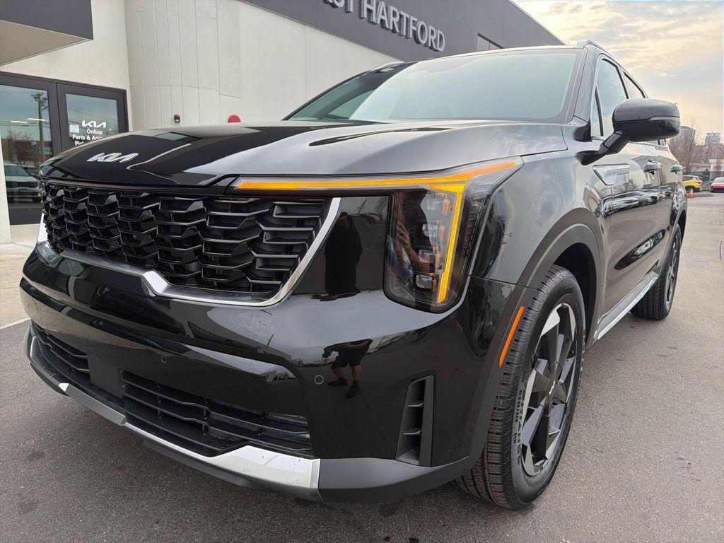 new 2026 Kia Sorento Hybrid car, priced at $38,572