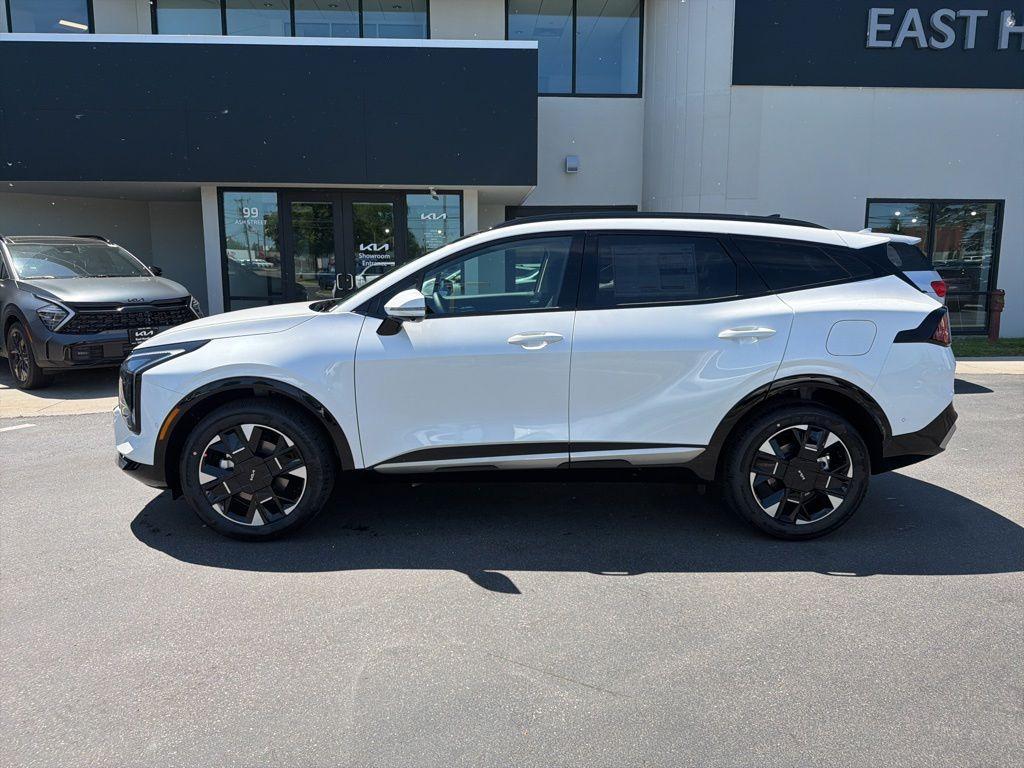 new 2026 Kia Sportage Hybrid car, priced at $40,628