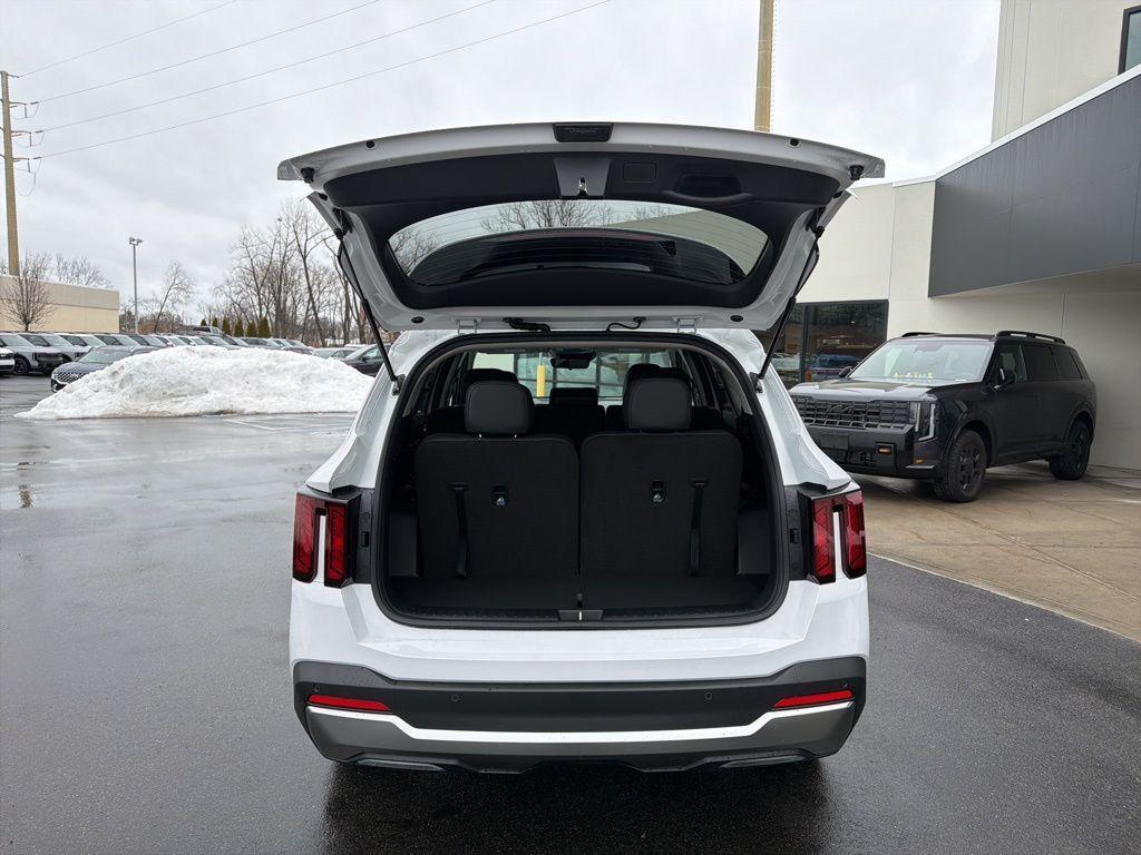 new 2026 Kia Sorento car, priced at $36,254