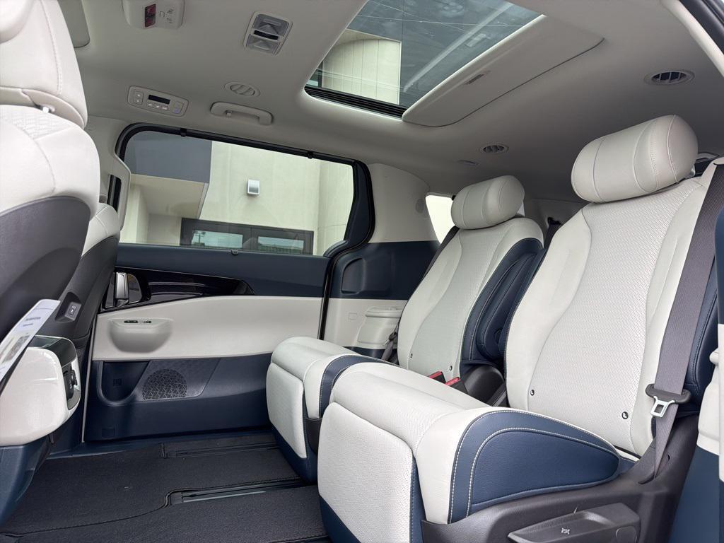 new 2026 Kia Carnival car, priced at $50,798
