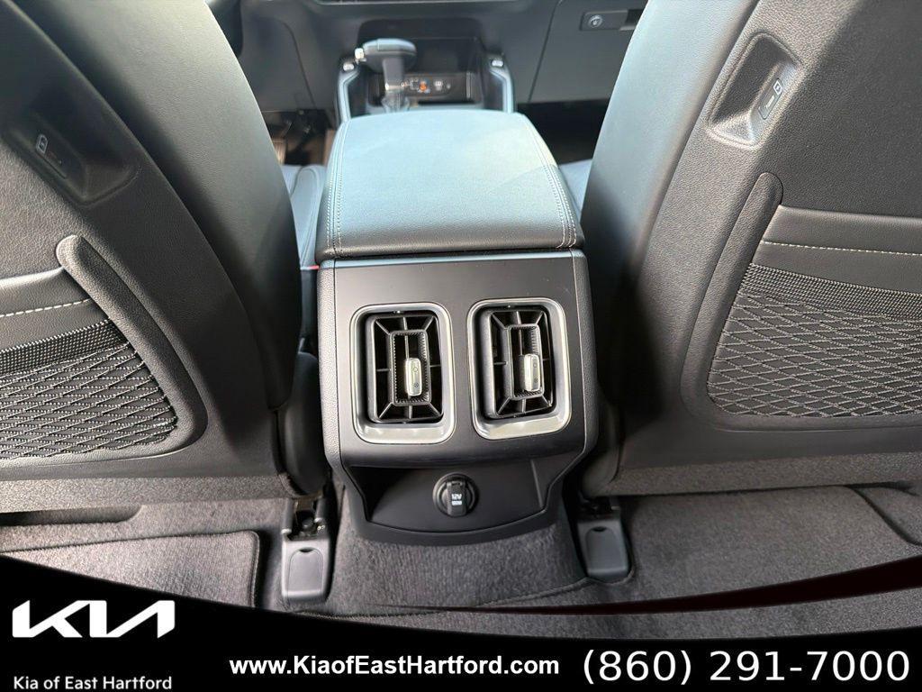 new 2026 Kia Sorento car, priced at $38,851