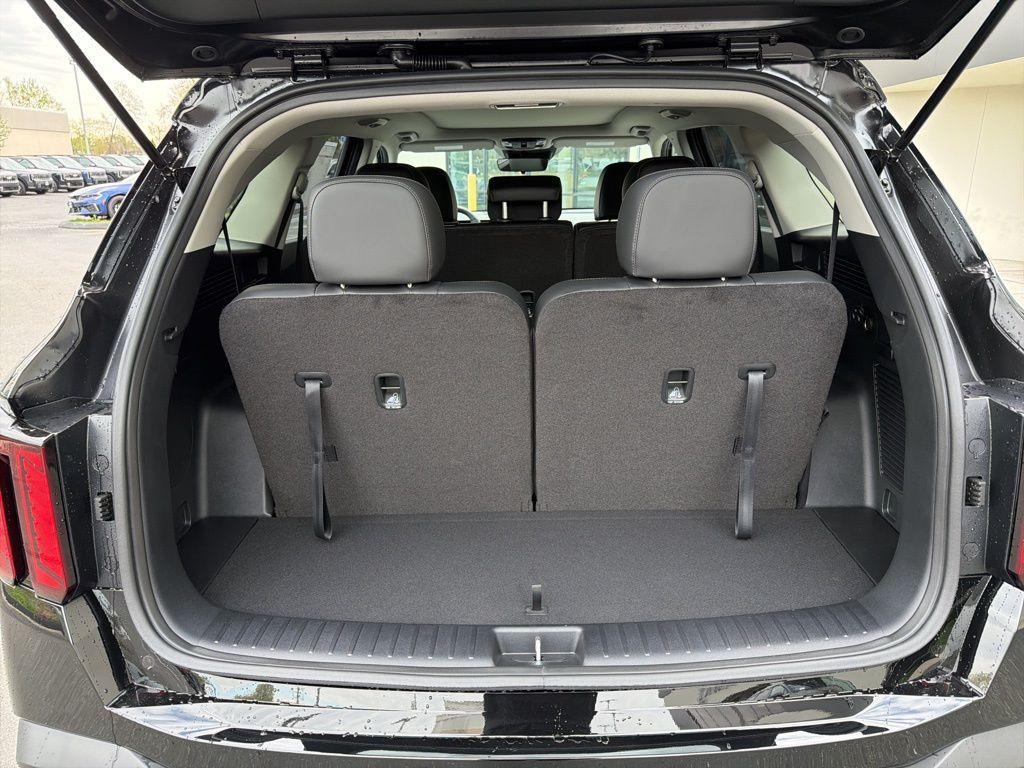 new 2026 Kia Sorento car, priced at $37,820