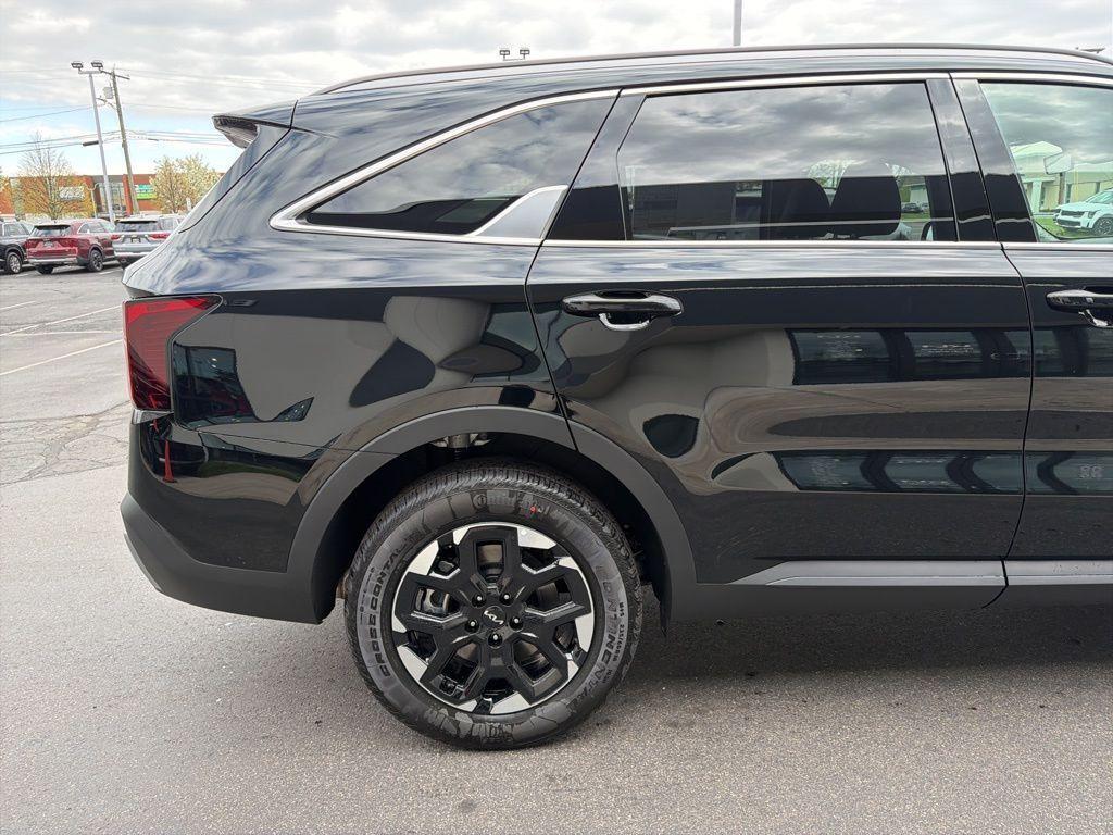 new 2026 Kia Sorento car, priced at $37,820