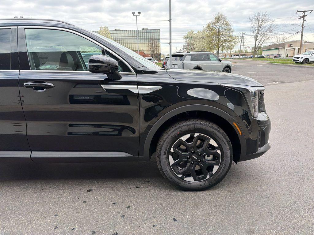 new 2026 Kia Sorento car, priced at $37,820