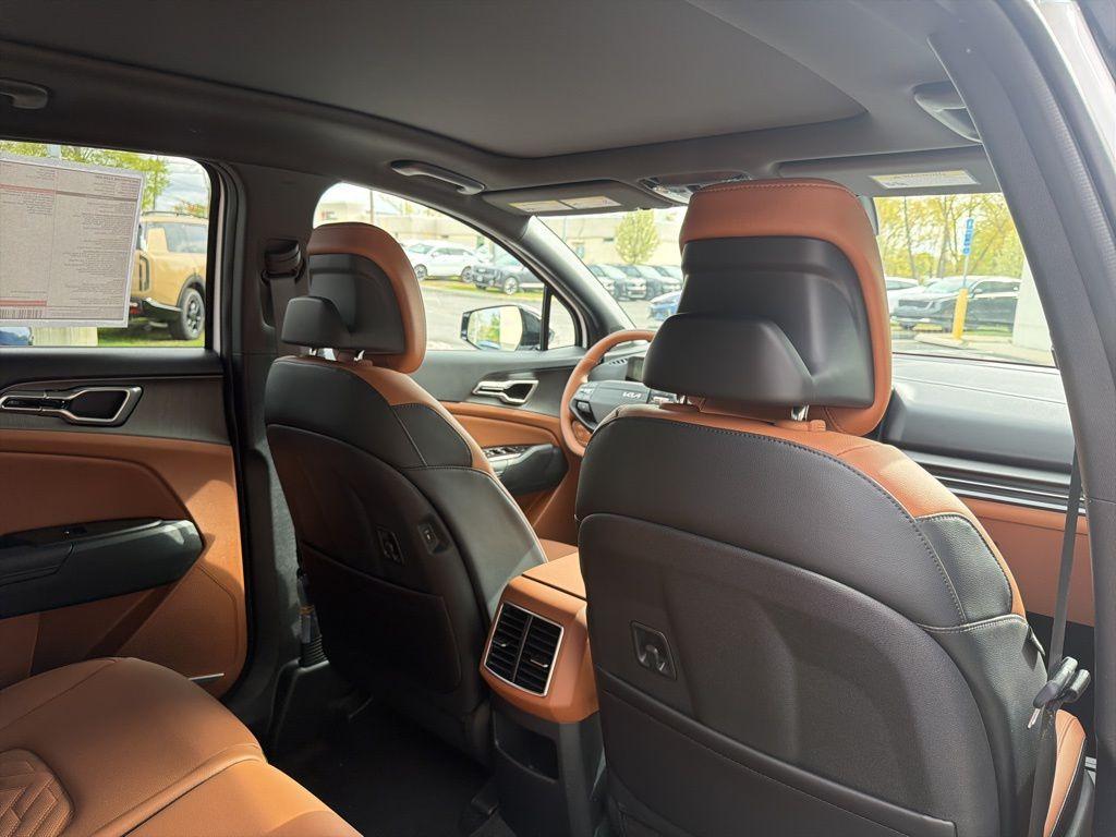 new 2026 Kia Sportage car, priced at $34,044