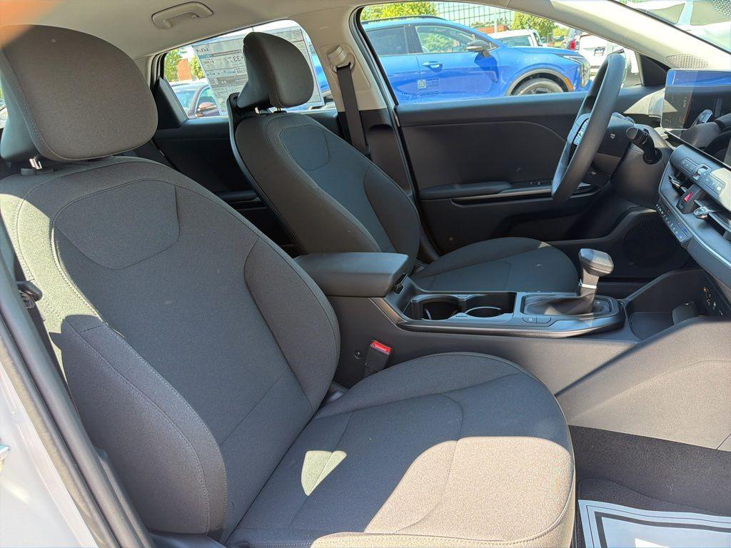 new 2026 Kia K4 car, priced at $25,618