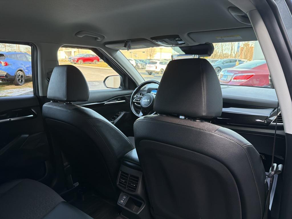 used 2024 Kia Seltos car, priced at $23,041