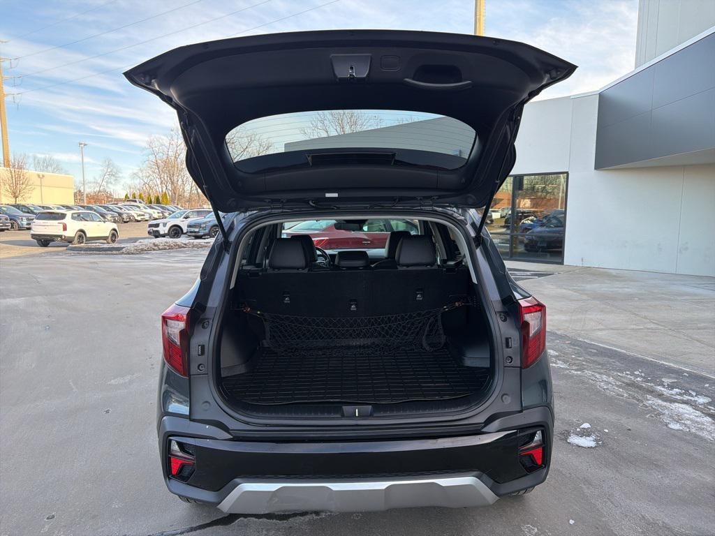 used 2024 Kia Seltos car, priced at $23,041