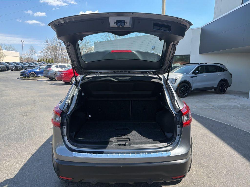 used 2022 Nissan Rogue Sport car, priced at $23,650