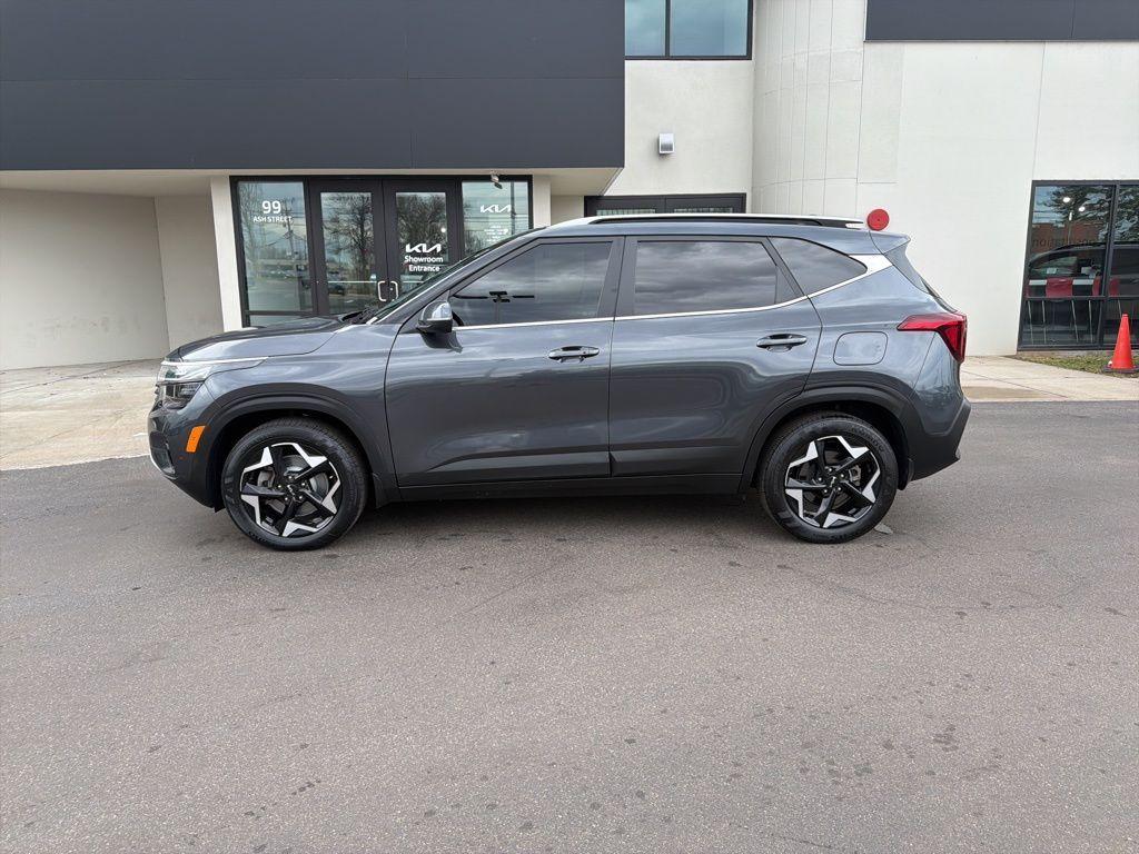 used 2024 Kia Seltos car, priced at $23,127