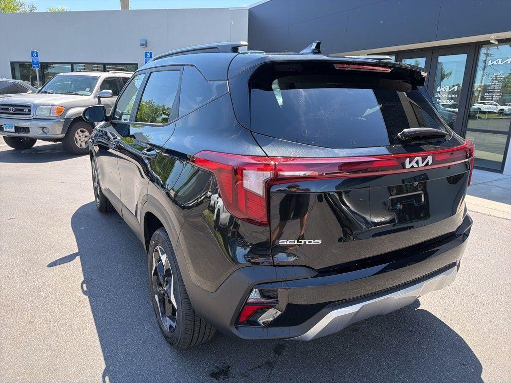 new 2026 Kia Seltos car, priced at $28,396