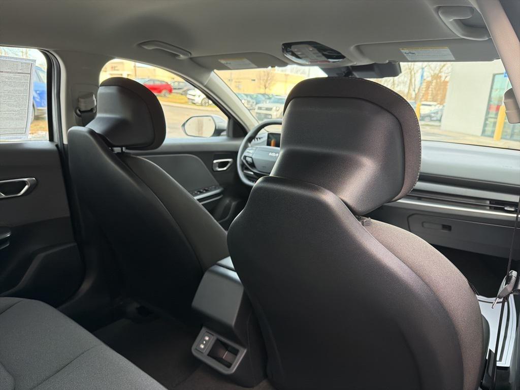 new 2025 Kia K4 car, priced at $23,125