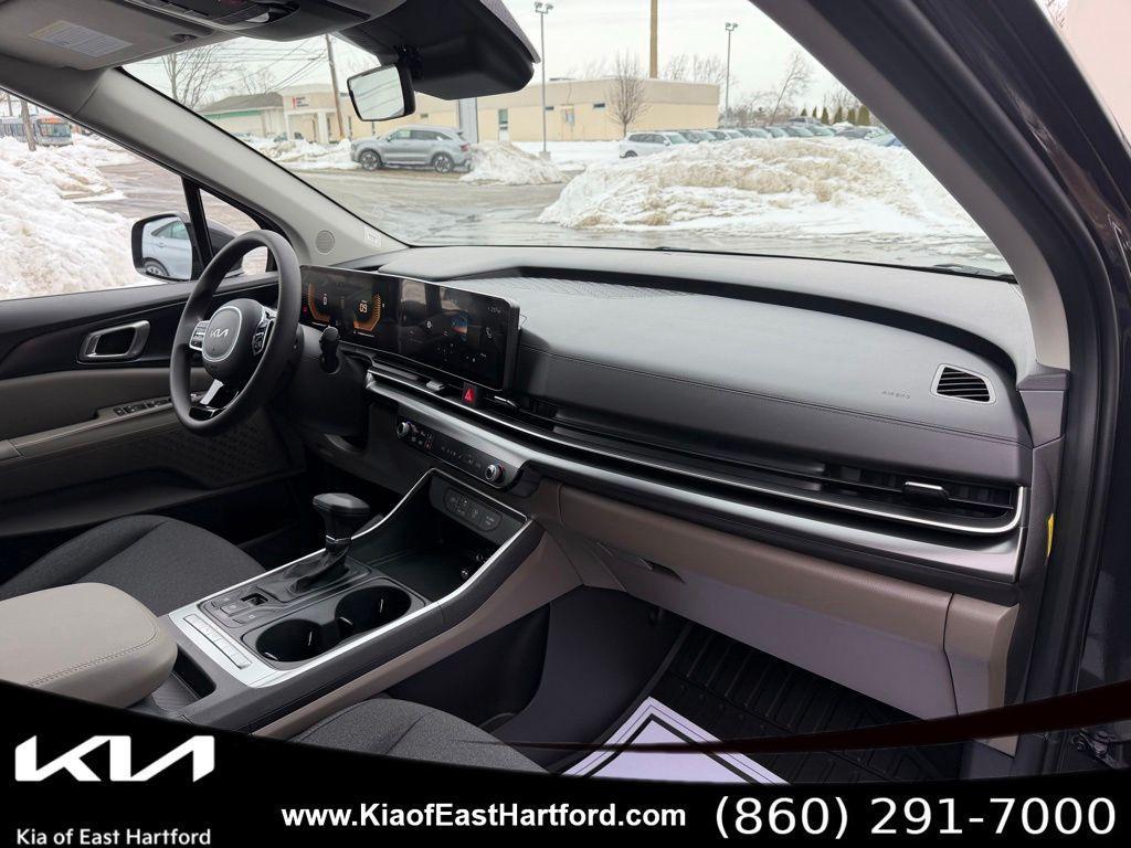 new 2026 Kia Carnival car, priced at $36,679