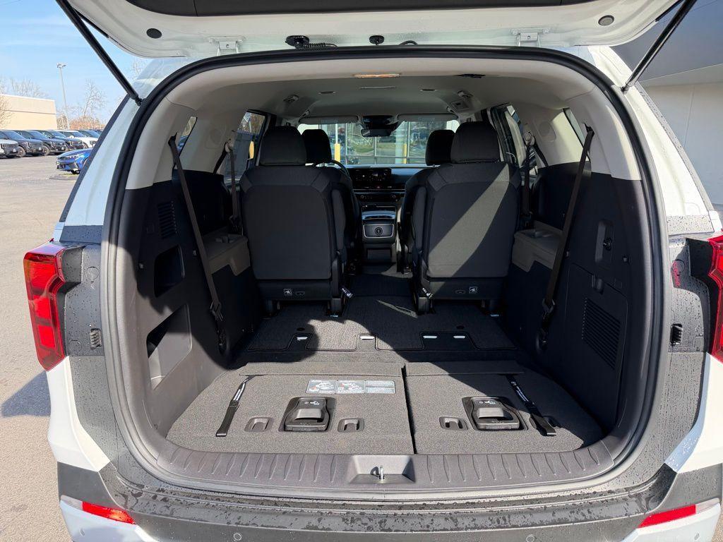 new 2026 Kia Carnival car, priced at $35,587