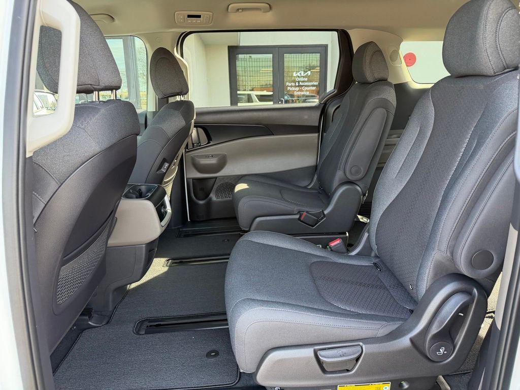 new 2026 Kia Carnival car, priced at $35,587
