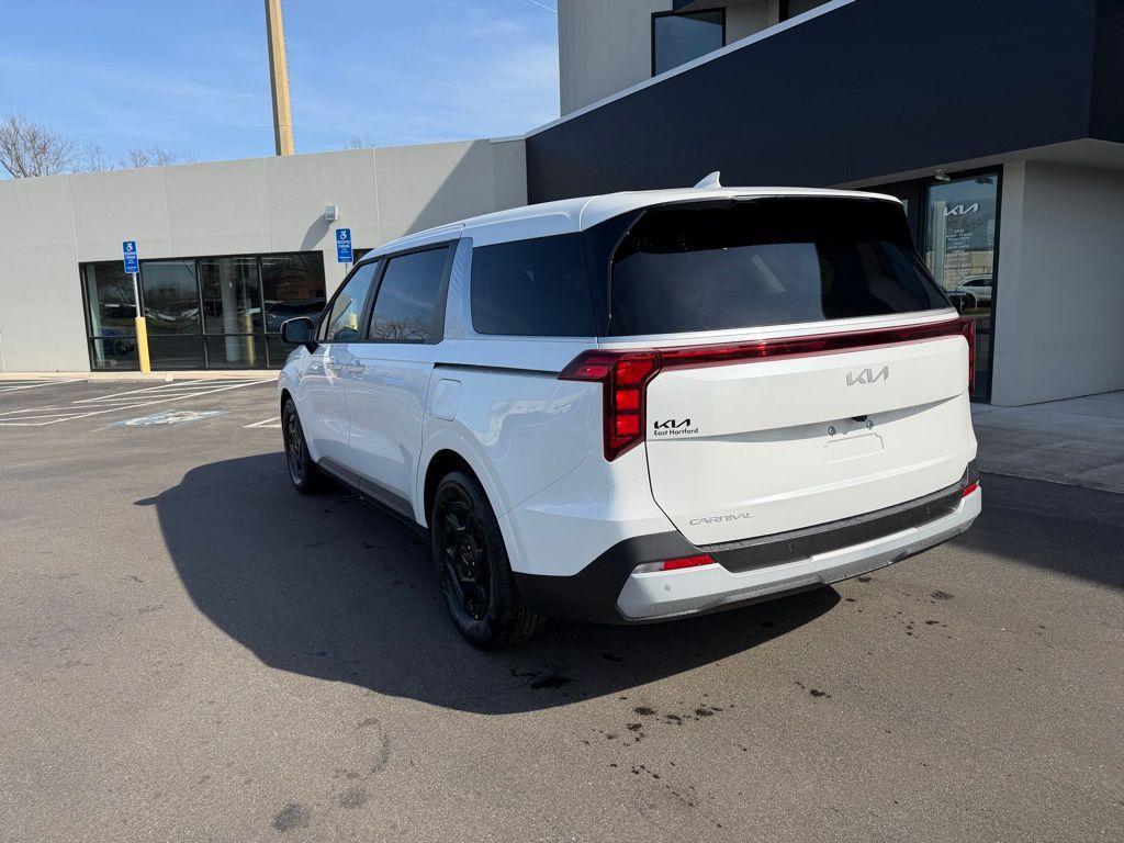 new 2026 Kia Carnival car, priced at $35,587