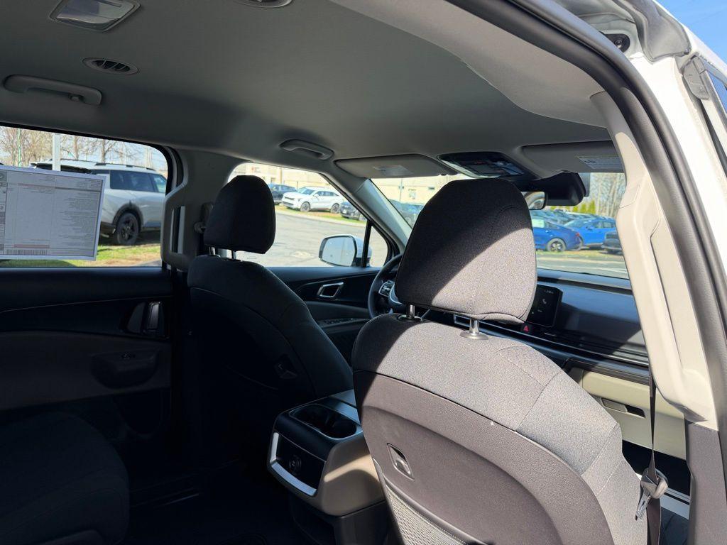 new 2026 Kia Carnival car, priced at $35,587