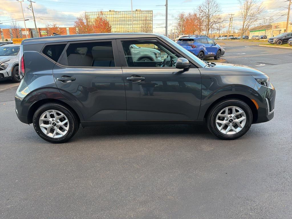 used 2024 Kia Soul car, priced at $17,399