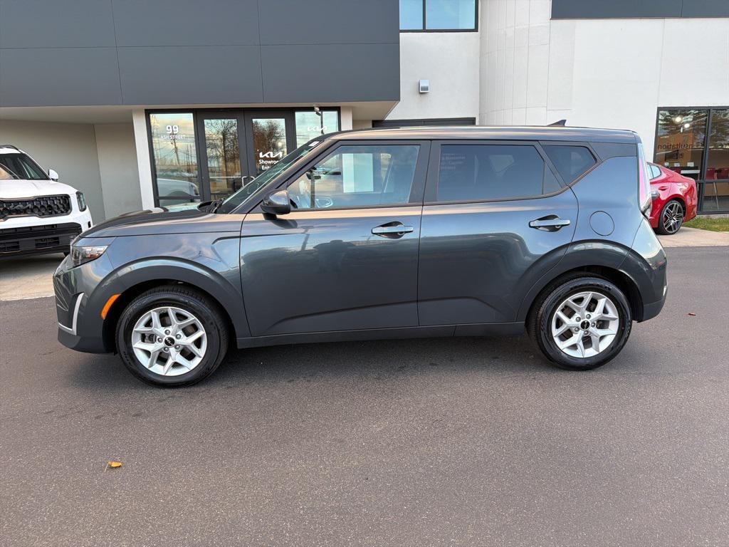used 2024 Kia Soul car, priced at $17,399