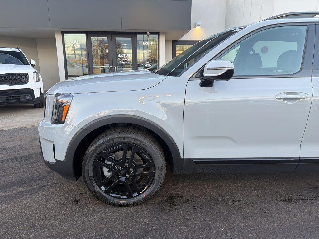 new 2025 Kia Telluride car, priced at $50,085