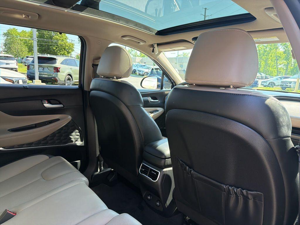 used 2023 Hyundai Santa Fe car, priced at $28,376