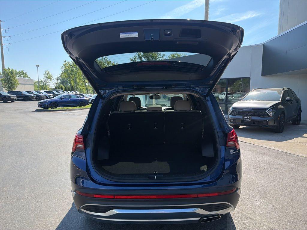 used 2023 Hyundai Santa Fe car, priced at $28,376