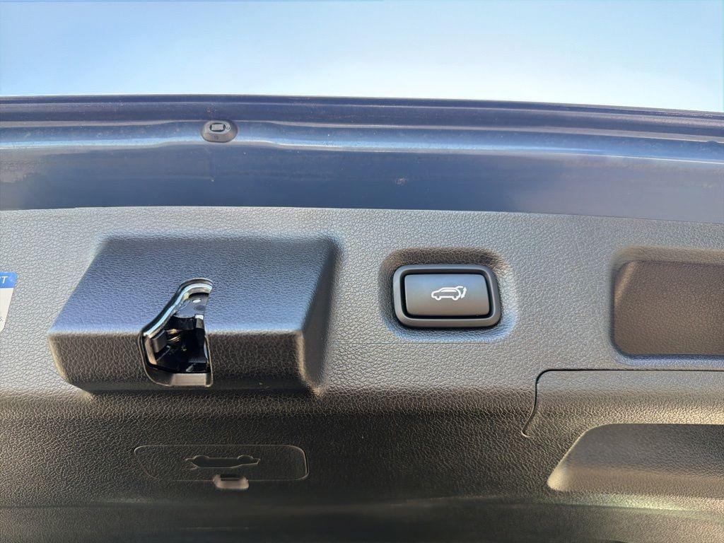 used 2023 Hyundai Santa Fe car, priced at $28,376