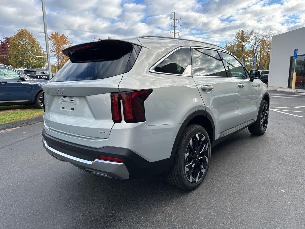 new 2026 Kia Sorento car, priced at $37,641
