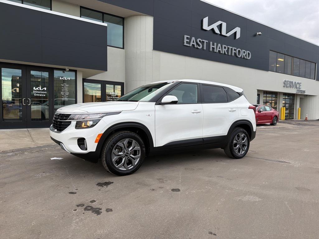 used 2024 Kia Seltos car, priced at $20,900