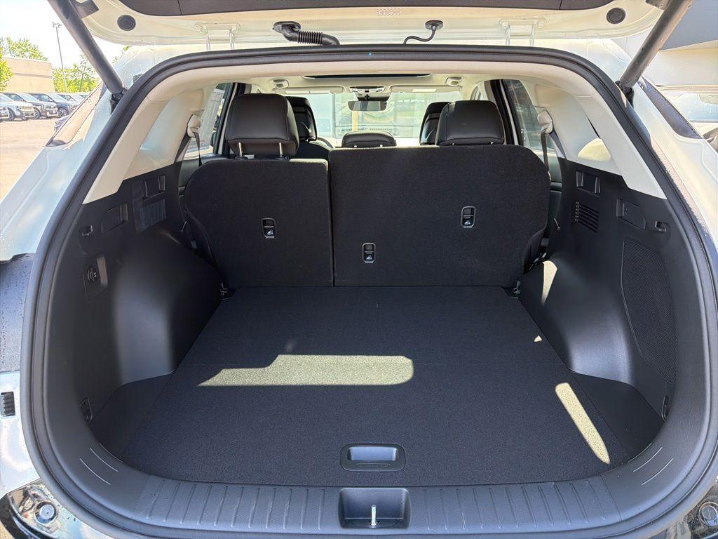 new 2026 Kia Sportage Hybrid car, priced at $40,842
