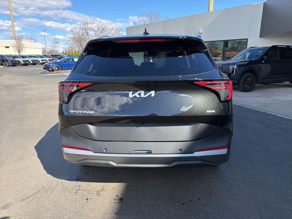 new 2026 Kia Sportage Hybrid car, priced at $33,117
