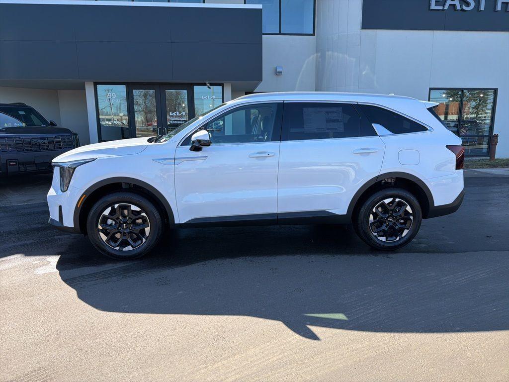 new 2026 Kia Sorento car, priced at $36,254