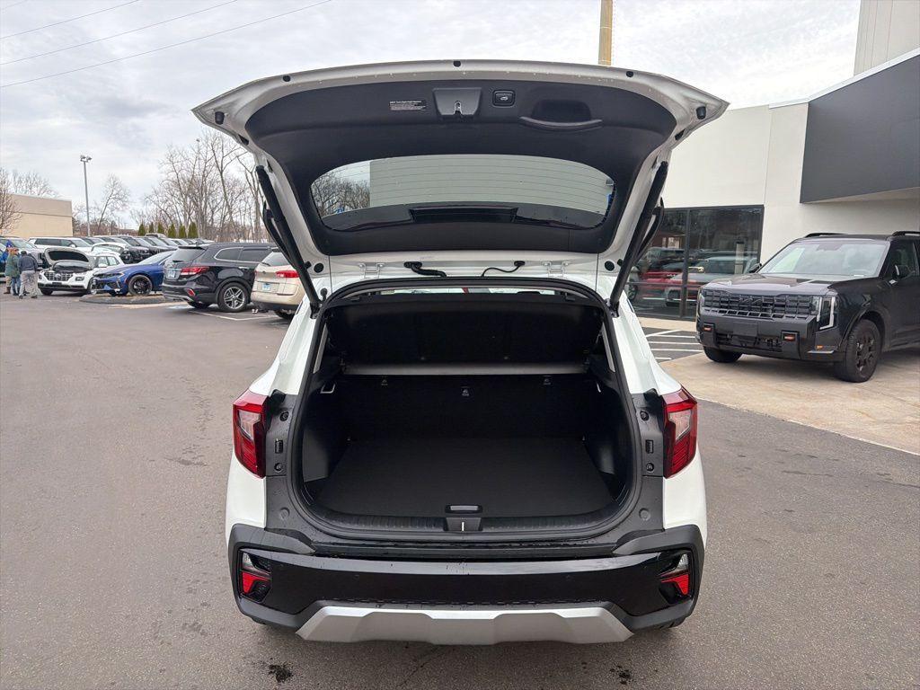 new 2026 Kia Seltos car, priced at $32,045