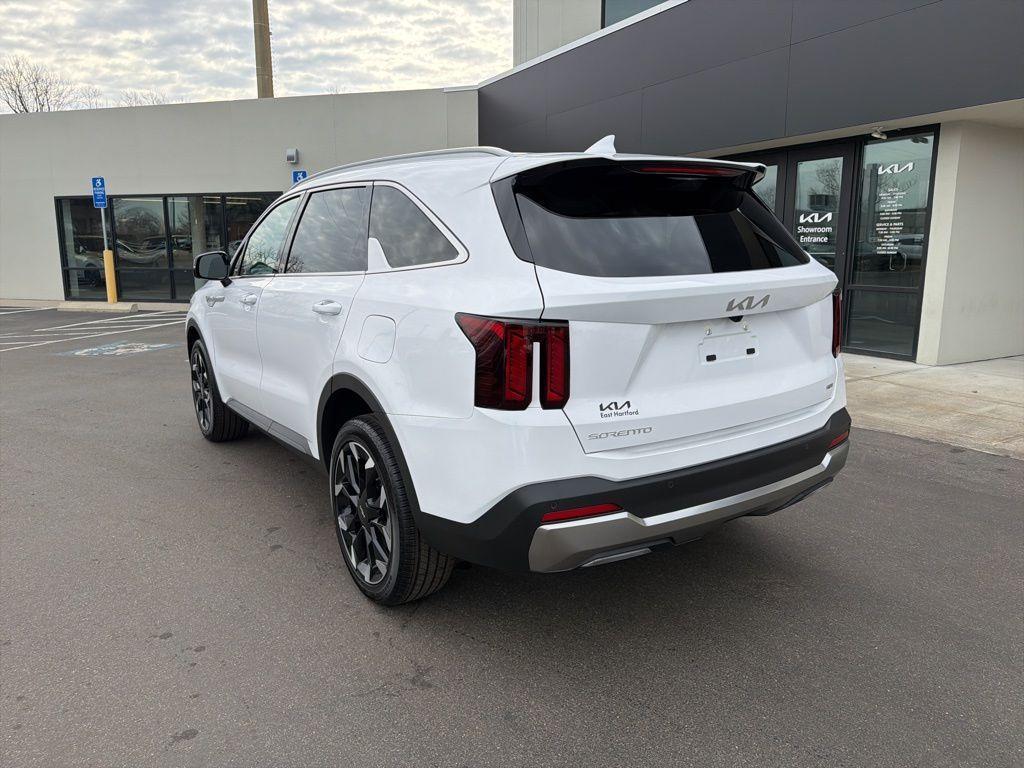 new 2026 Kia Sorento car, priced at $38,400