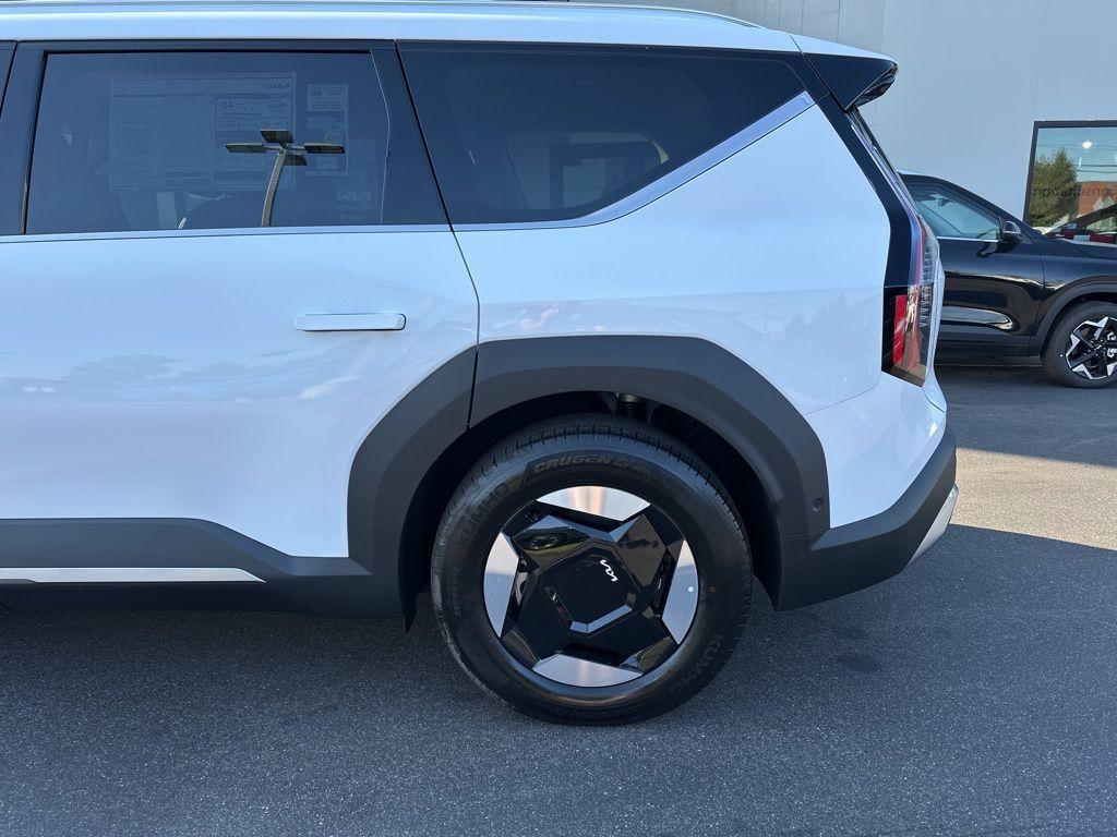 new 2026 Kia EV9 car, priced at $53,530